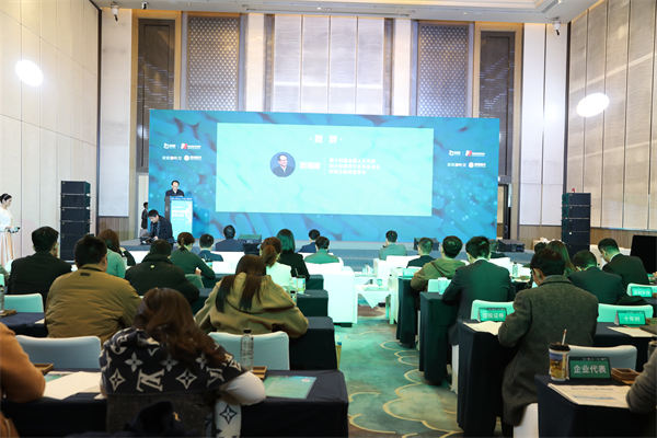 1733708286367650.jpg CD9A0316.jpg